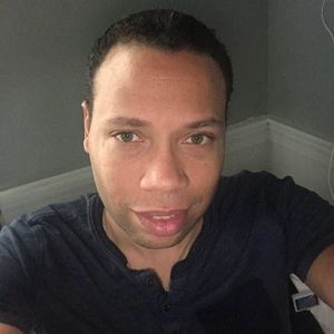 Meet your Posher, Av bernardo